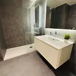 Апартаменти The Luciano House - Confortable &