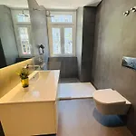 Апартаменти The Luciano House - Confortable & *