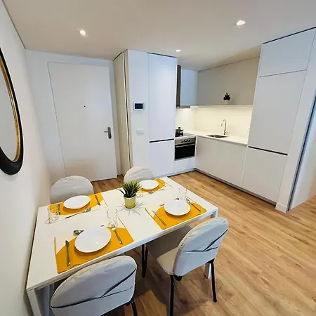The Luciano House - Confortable & Apartment Lissabon