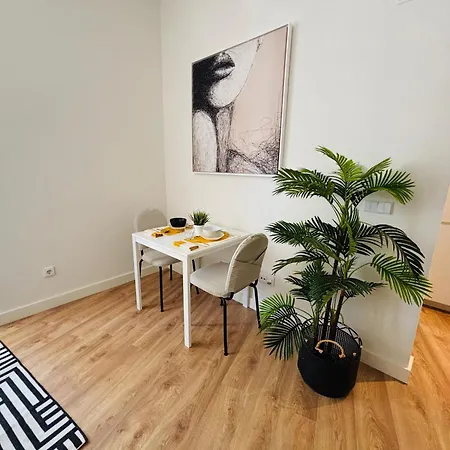 Apartment The Luciano House - Confortable & *