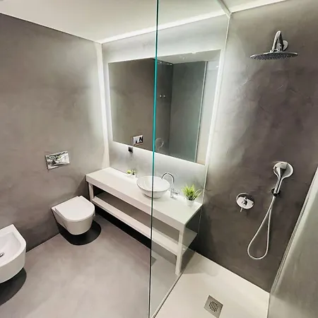 The Luciano House - Confortable & *