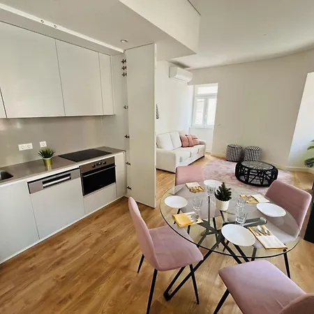 The Luciano House - Confortable &