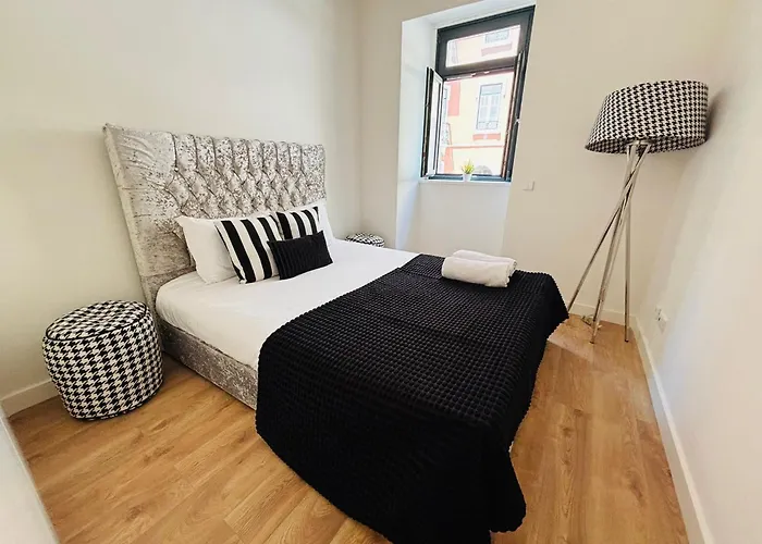 The Luciano House - Confortable & Апартаменти