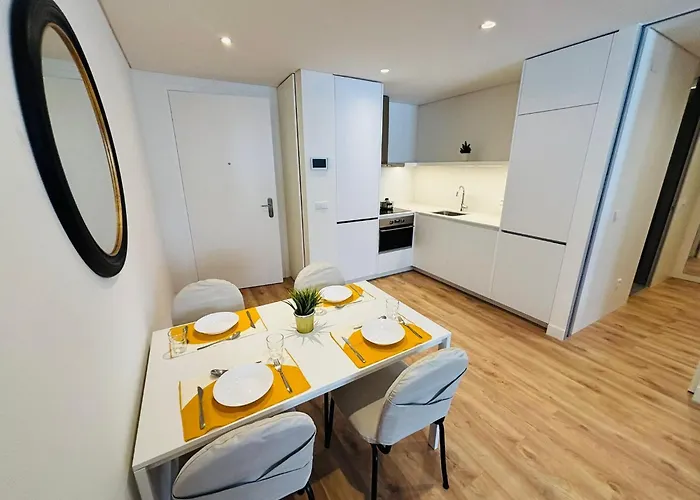 The Luciano House - Confortable & Апартаменти Лісабон